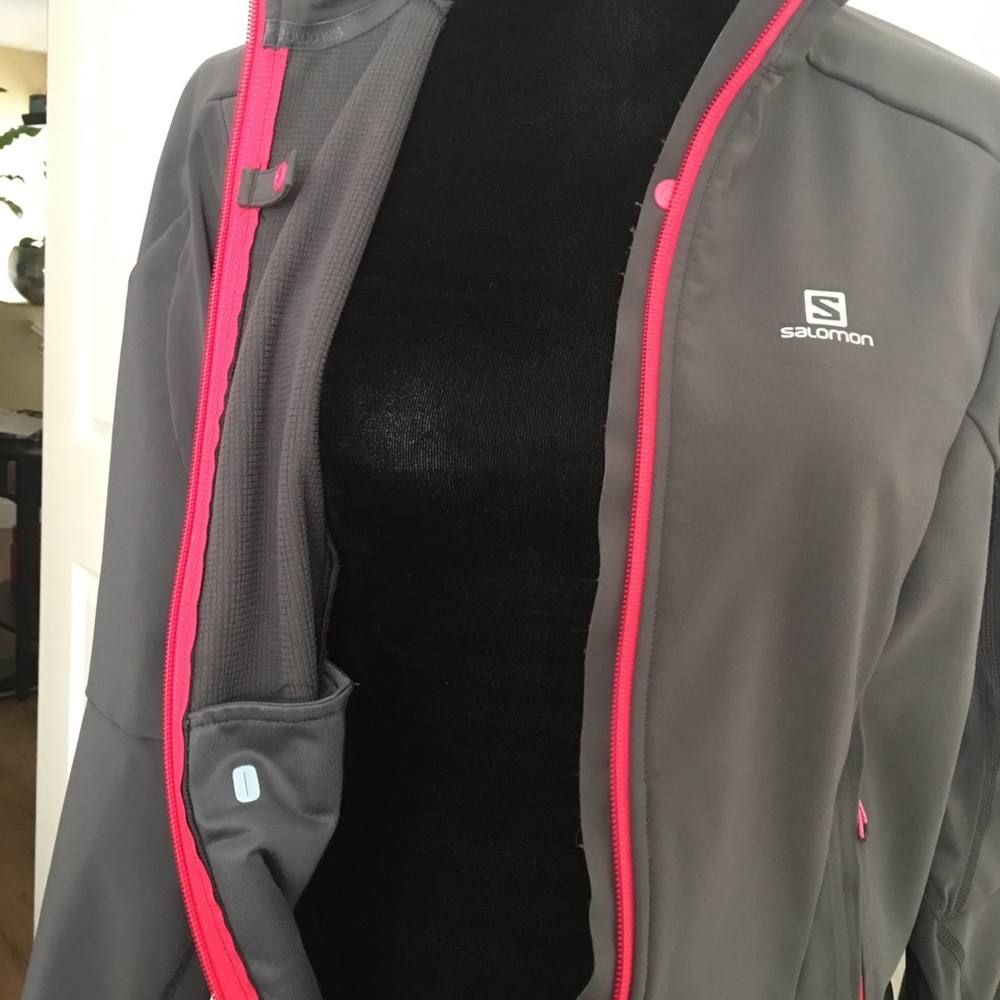Salomon soft shell zip jacket parka size large ski
